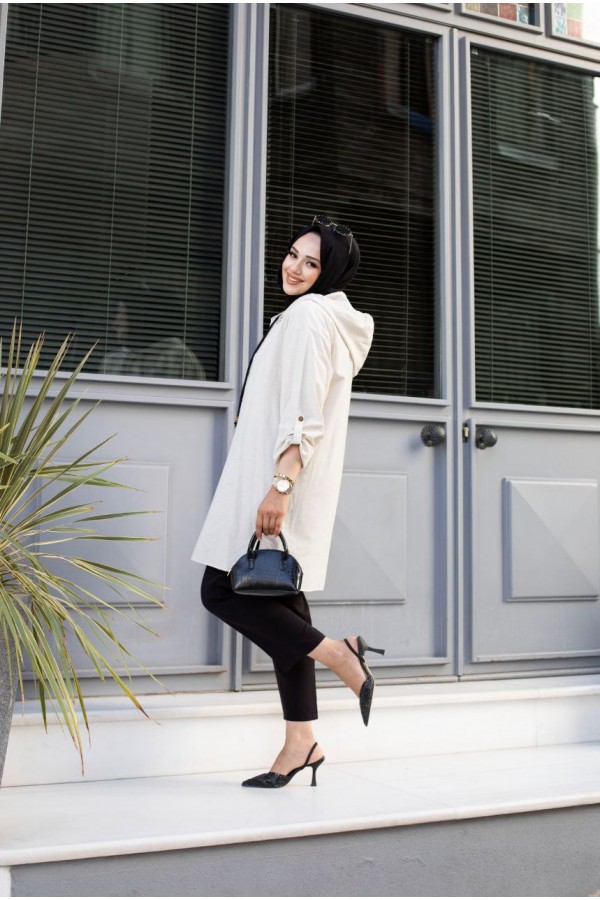 MEVSİMLİK ÖN BOĞAZ DÜĞMELE TUNİK BEYAZ