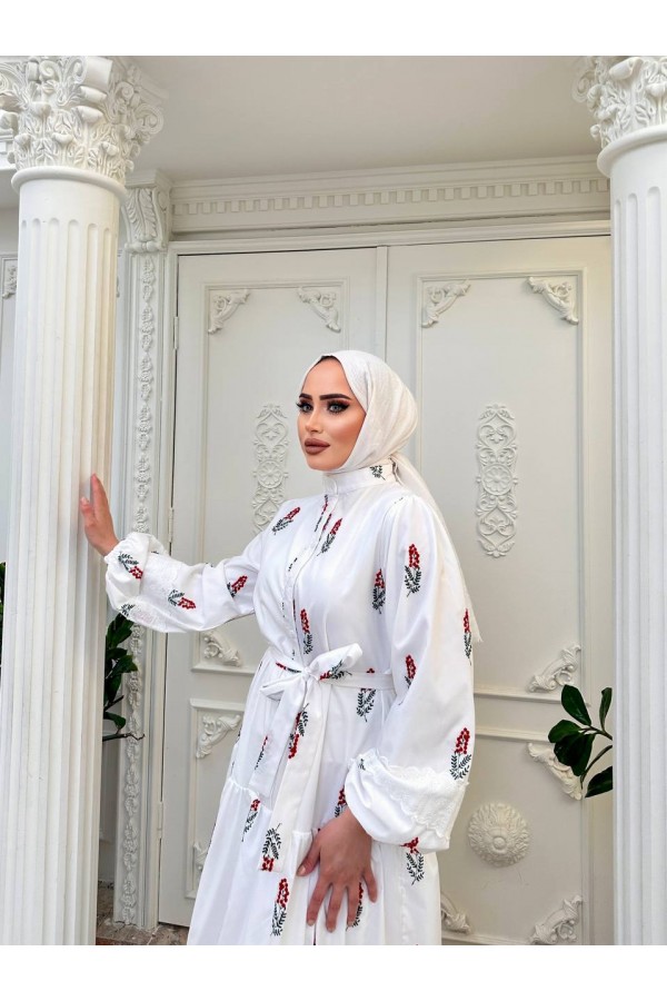 Hakim Yaka Kuşaklı Çiçek Desenli Pamuklu Terikoton Elbise - Dantel Detaylı