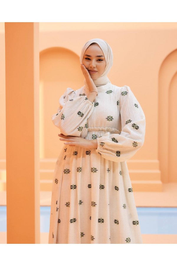 BELİ LASTİKLİ İCİ ASTARLİ YAZLİK BÜRÜMCÜK ELBİSE  BEYAZ YEŞİL